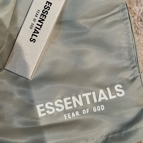 Fear of God Essentials Kids Track Shorts Size M - Picture 11 of 14